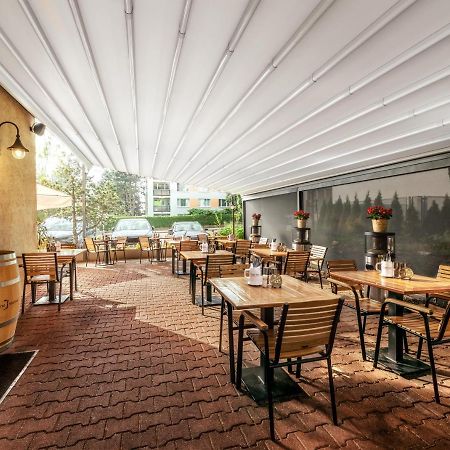 Prague Hotel Carl Inn Restaurant & Free Parking Ngoại thất bức ảnh